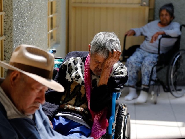 El maltrato en la vejez: la brecha digital, la discriminación o el olvido