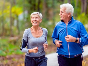 Las aplicaciones de ejercicio físico no se adecuan a las personas mayores