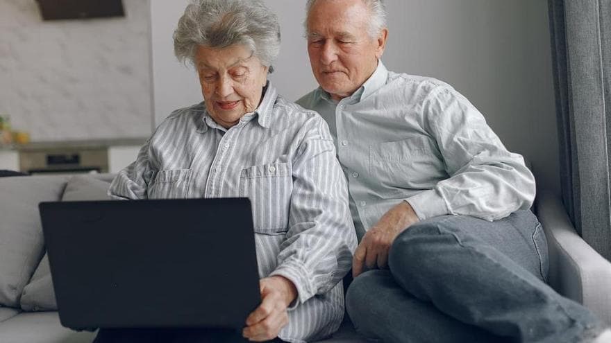 Nuevas tendencias en el cuidado de personas mayores a domicilio
